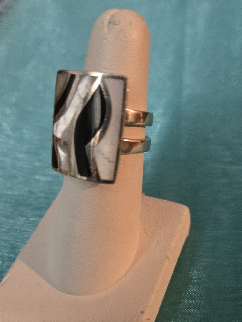 925 Sterling Silver Black Onyx & MOP Inlay Ring Rectangle Shape